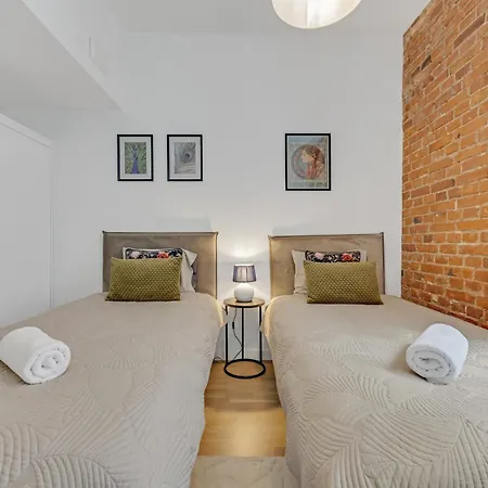 Rotermanni Apartment#top Location#spacious#free Parking * טאלין